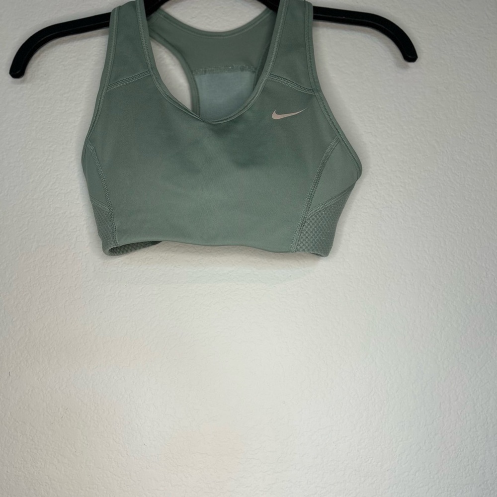 Nike Pro Dri-Fit XS RazorBack Sports Bra with Padding
